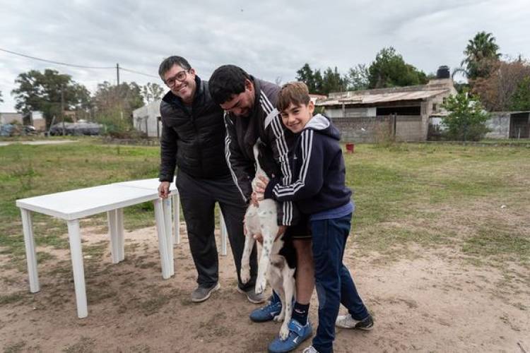 VACUNACION ANTIRRABICA EN BARRIO JARDIN