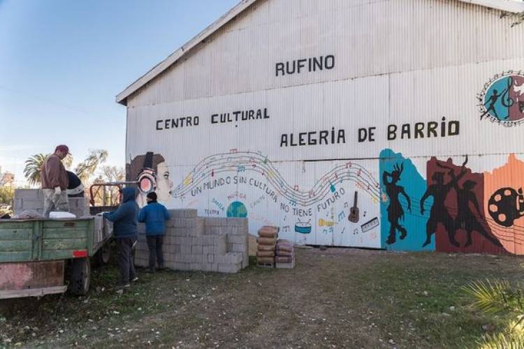 ENTREGA DE MATERIALES