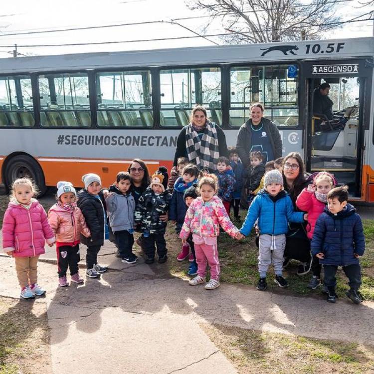 PASEO EN COLECTIVO
