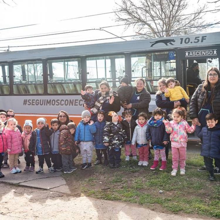 PASEO EN COLECTIVO