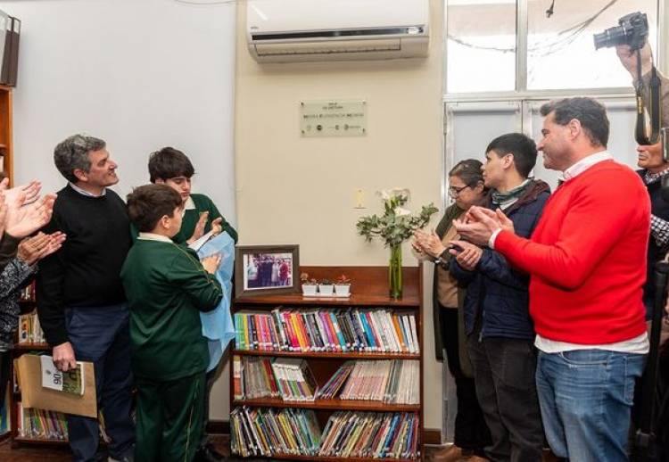 DESCUBRIMIENTO DE PLACA EN HOMENAJE A MARIA FLORENCIA MENINI