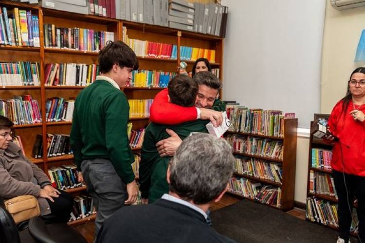 DESCUBRIMIENTO DE PLACA EN HOMENAJE A MARIA FLORENCIA MENINI