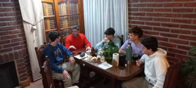 JOVENES: NADA DE FUTURO, SOMOS EL PRESENTE...!!!