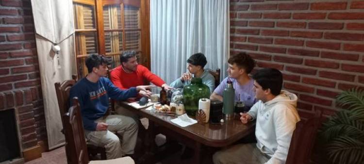 JOVENES: NADA DE FUTURO, SOMOS EL PRESENTE...!!!