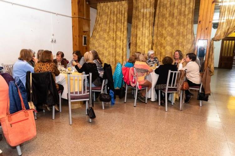 HOMENAJE A DOCENTES JUBILADOS