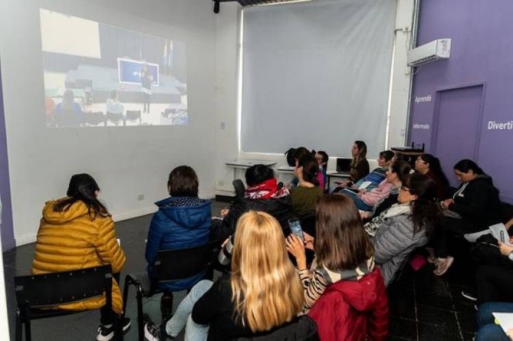 CAPACITACION EN PUNTO DIGITAL