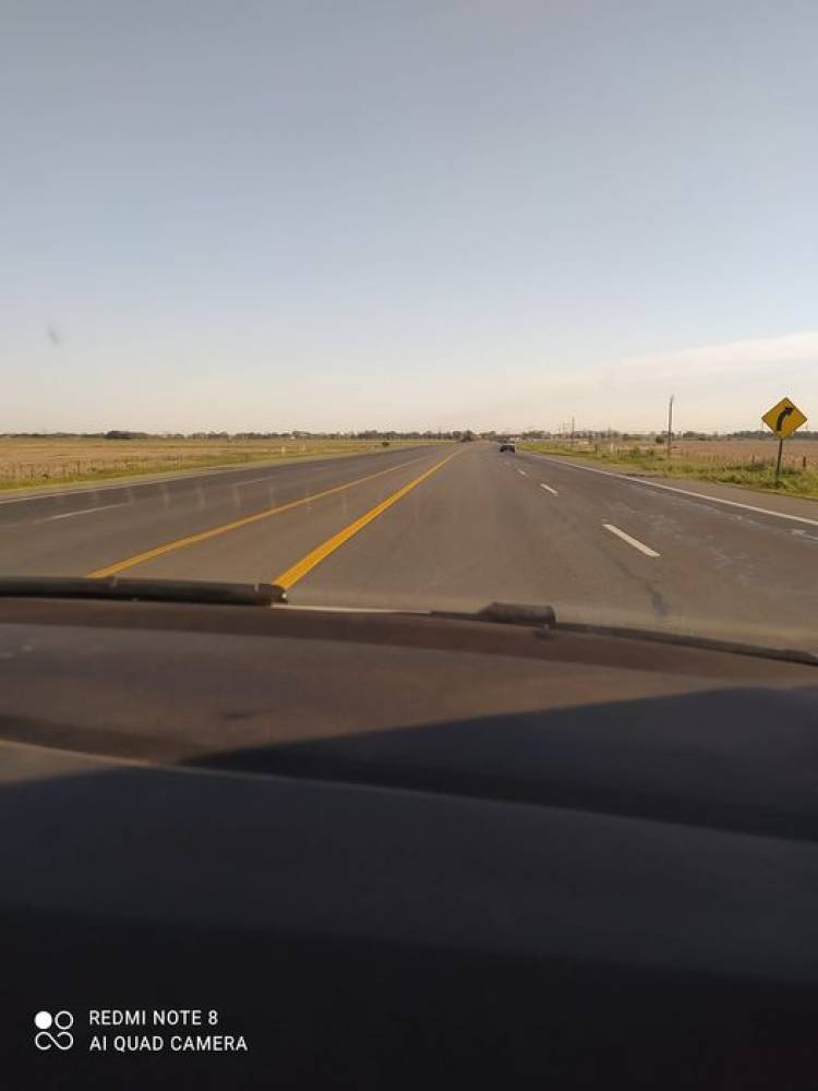 INTENDENTE NATALIO LATTANZI VIAJANDO A GESTIONAR A SANTA FE