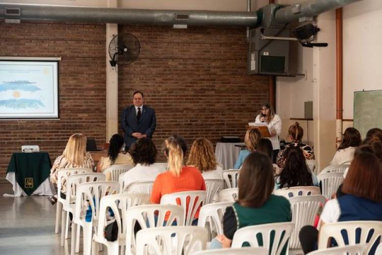 "TALLER DE ORGANIZACION DE ACTOS DE PUBLICOS Y ESCOLARES!