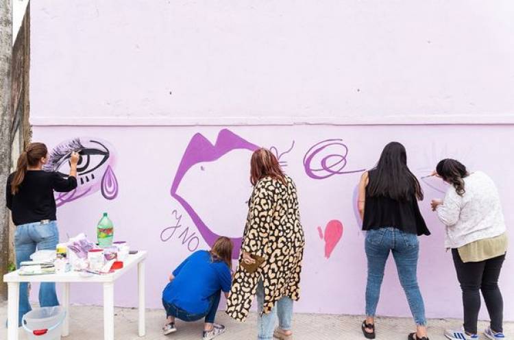 MURAL 