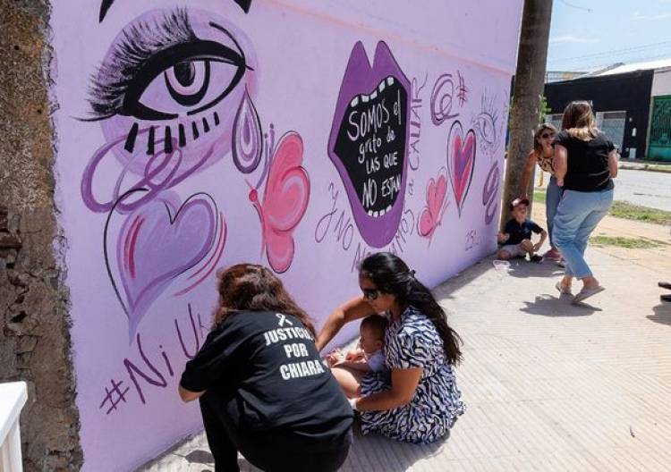 MURAL 