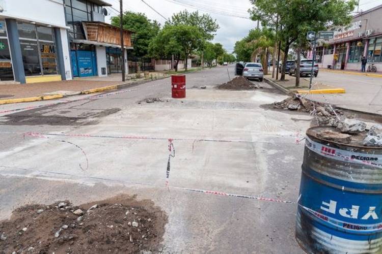 REPARACION DE CALLES DIFERENTES SECTORES