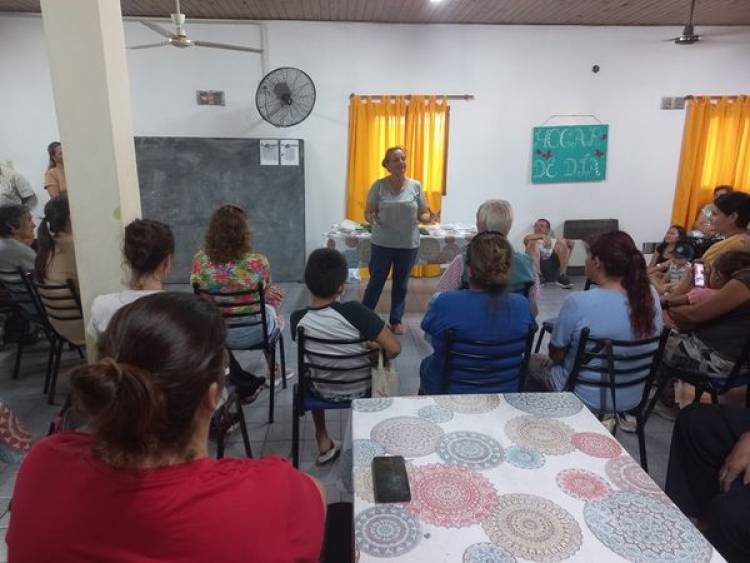 EXITOSA ENTREGA DE SEMILLAS