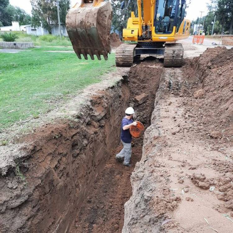 DOS CUADRAS DE CLOACAS