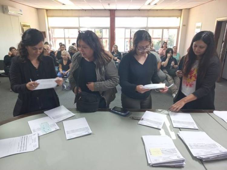 ENTREGA DE BECAS