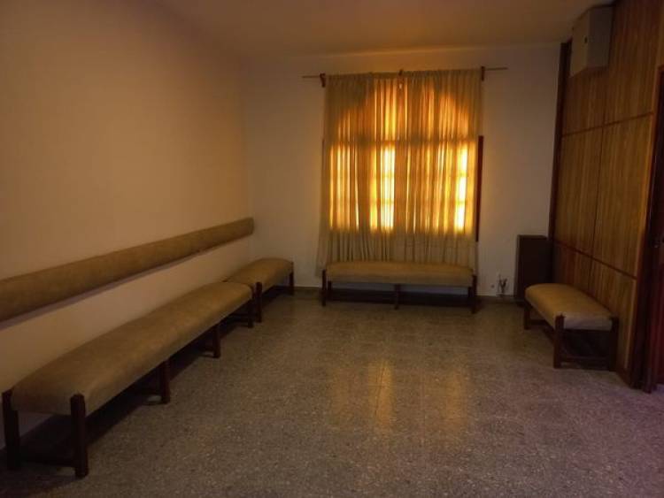 REFACCIONES EN LA CASA DE VELATORIOS