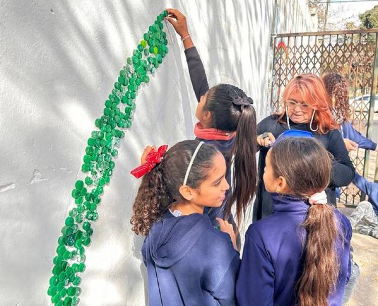 DEJEMOS HUELLAS BON ITAS...