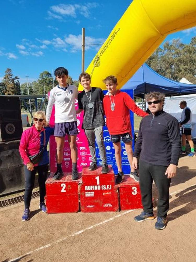 PREMIACION DE LA MARATON RUFINO 2024
