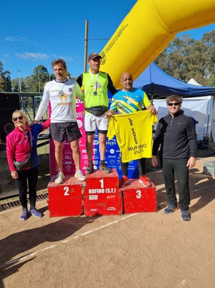 PREMIACION DE LA MARATON RUFINO 2024