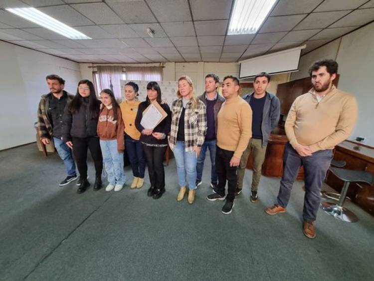 DESCUBRIMIENTO DE PLACA Y HOMENAJE A JAVIER CHAVES