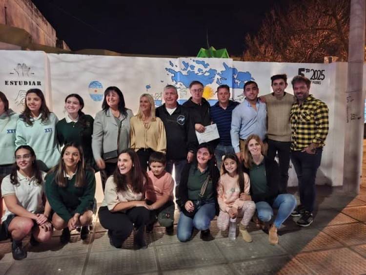 INSTITUTO MISERICORDIA HOMENAJEO A VETERANOS DE MALVINAS Y A JORGE RAJADELL