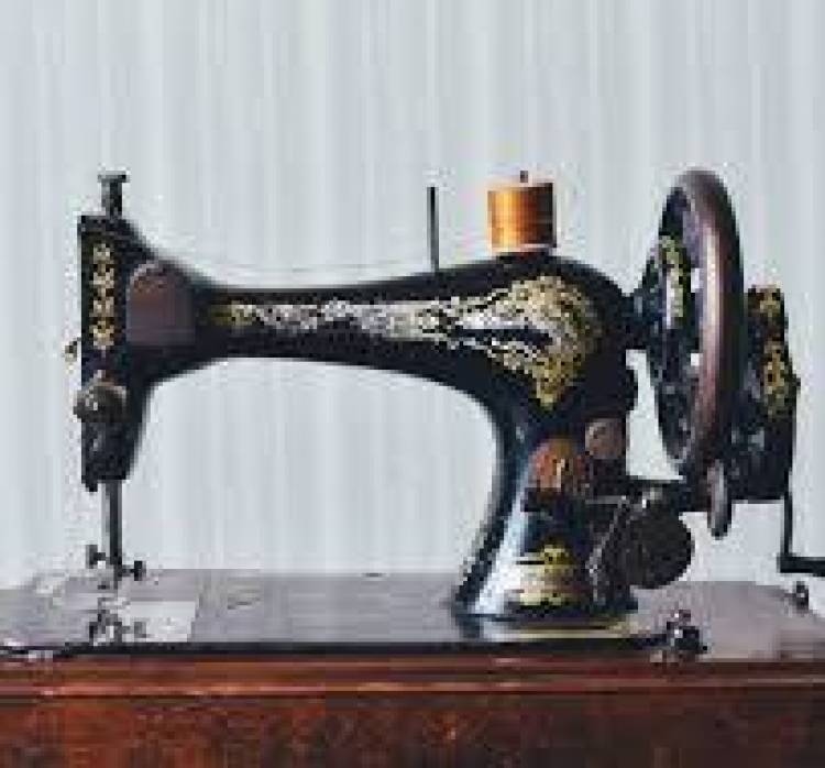 13 DE JUNIO: DIA DE LA MAQUINA DE COSER