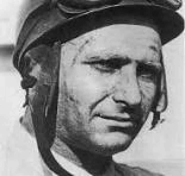 24 DE JUNIO: DIA NACIONAL DEL PILOTO