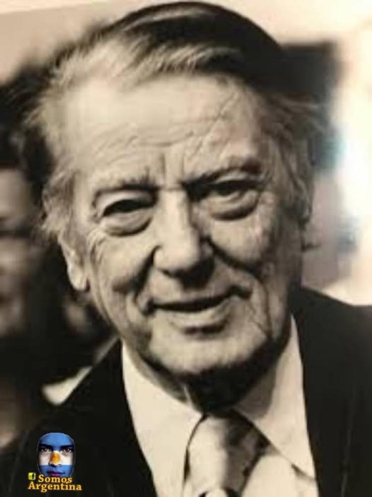 15 DE JULIO: NACE ENRIQUE CADICAMO