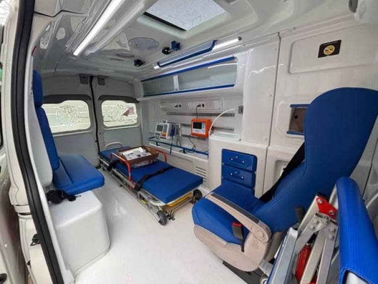 CELR: NUEVA AMBULANCIA OKM PARA EL EMCO DE LA COOPERATIVA ELECTRICA