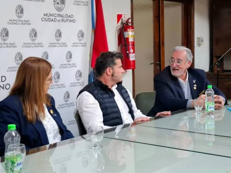VISITA DEL GOBERNADOR DEL ROTARY CLUB