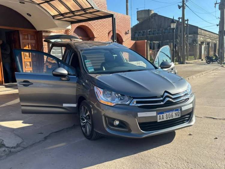 CELR: LA COOPERATIVA DE RUFINO ADQUIRIO UN NUEVO COCHE FUNEBRE PARA LOS ASOCIADOS