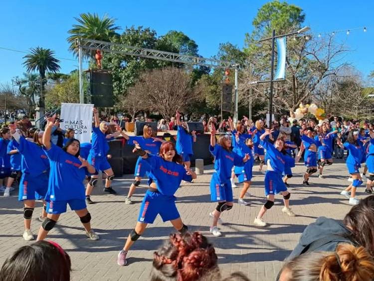 FESTEJAMOS EL DIA DEL NIÑO...!!!
