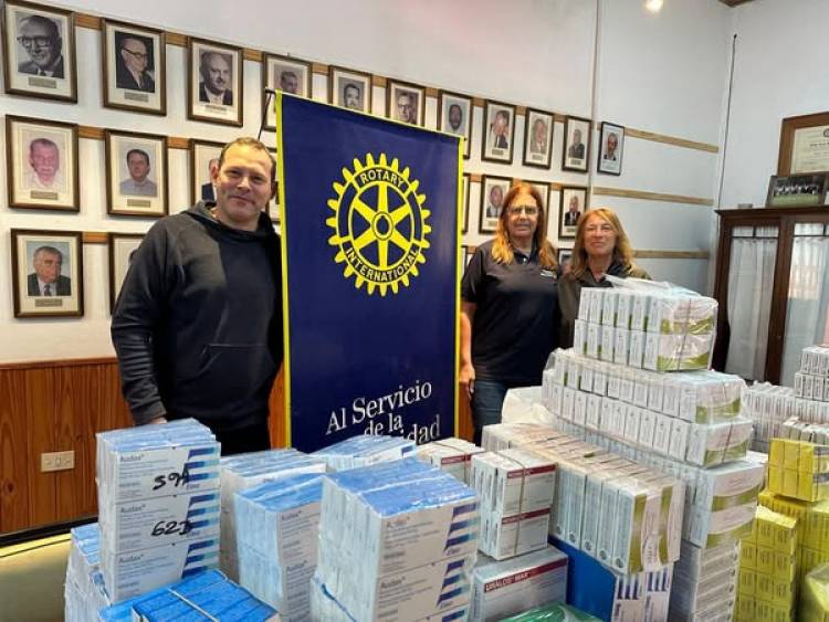 ROTARY RUFINO: MEDICAMENTOS