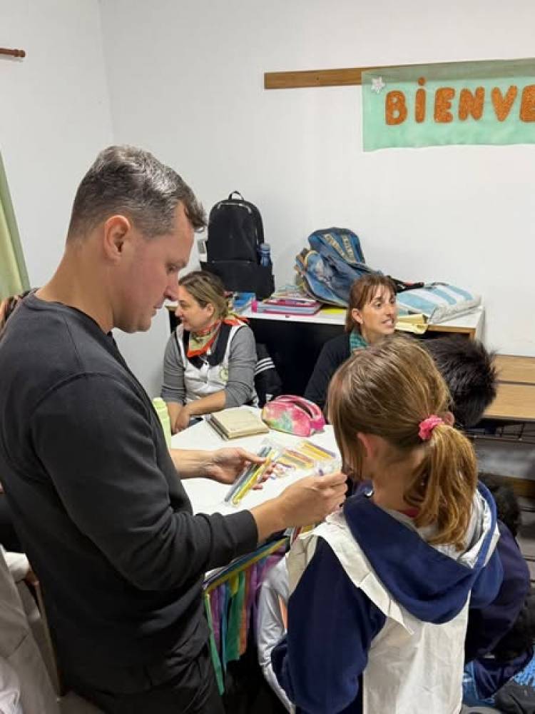 SAMCO RUFINO: LA SALUD VA A  LA ESCUELA