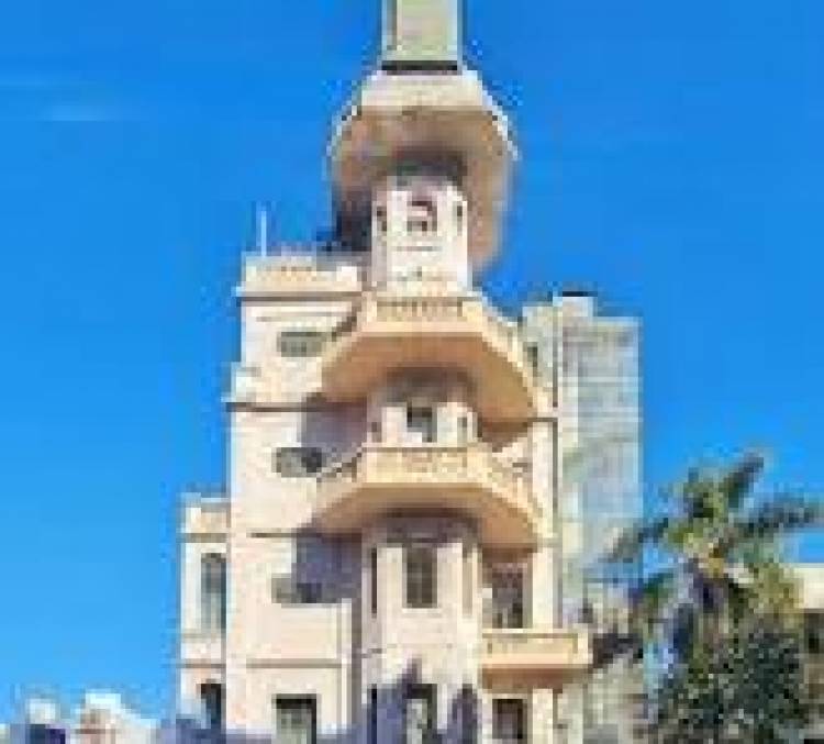 EL PALACIO DE LOS BICHOS