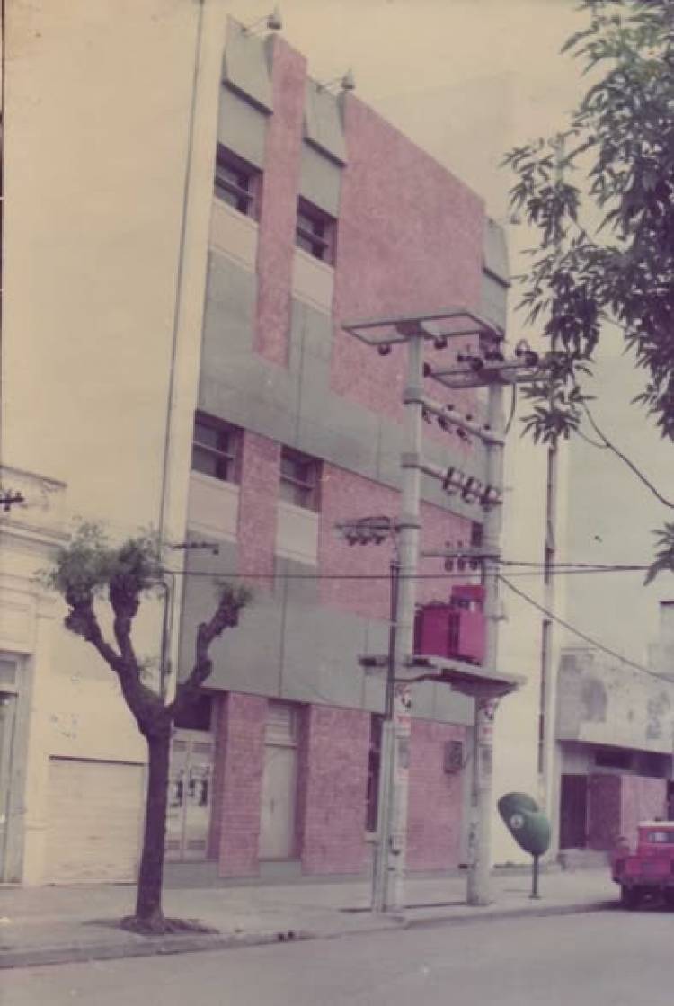 MUSEO RUFINO: 7 DE MAYO DE 1987: INAUGURACION EDIFICIO ENTEL